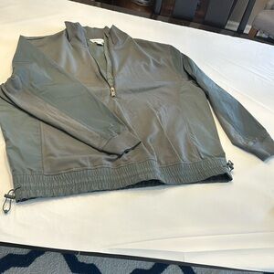 Athleta - triumph hybrid half-zip sweatshirt in Bali Green